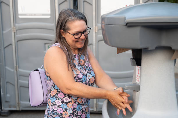 Best Affordable portable toilet rental  in Sullivan, IN